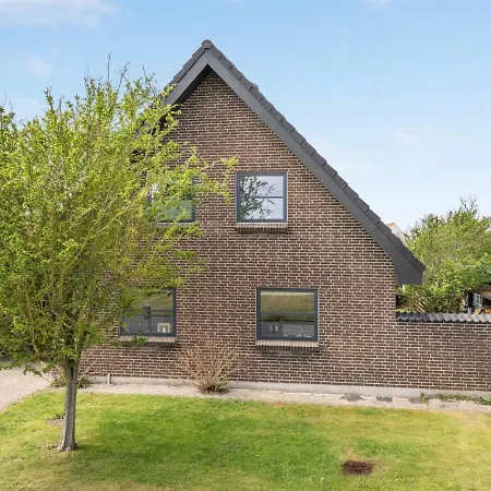 Gudlaug - 400m From The Sea In Nw Jutland By Interhome Vakantiehuis Blokhus
