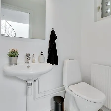 Vakantiehuis Gudlaug - 400m From The Sea In Nw Jutland By Interhome *